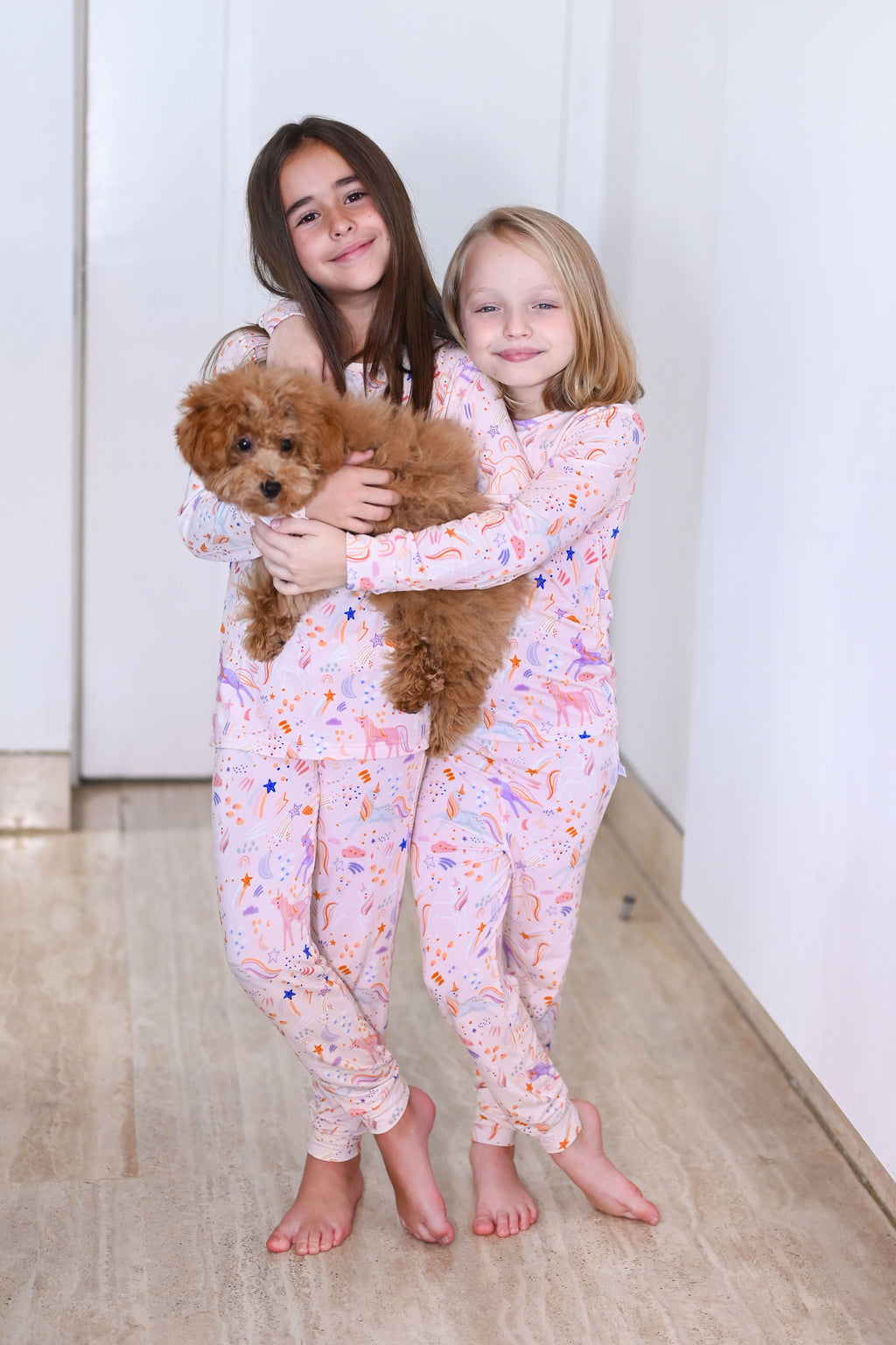 Unicornios pijama de dos piezas hecho de bambú