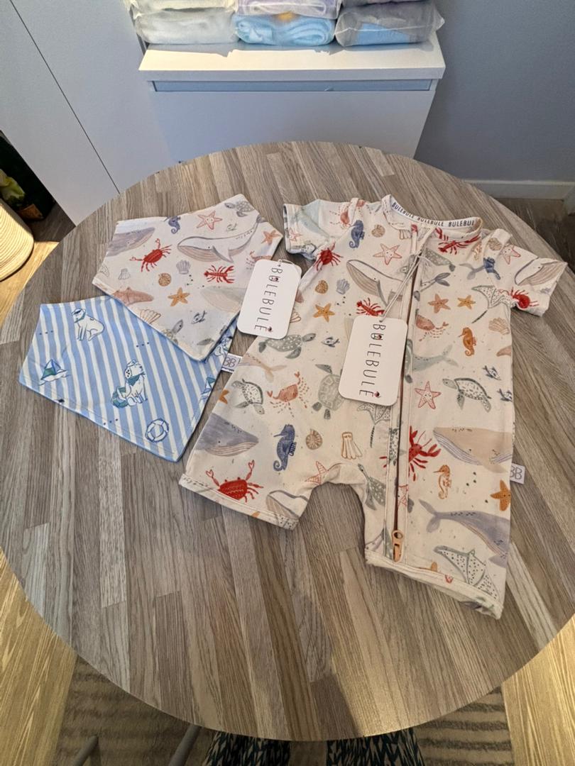 Pack de 2 baberos reversibles de bambú | Marino - stripes
