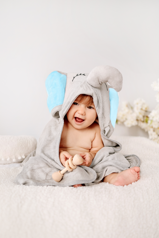 Elefante Feliz Azul toalla con capucha